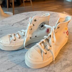 Converse Chuck Taylor All Star Lift Platform HighTop Floral Embroidery Sneakers